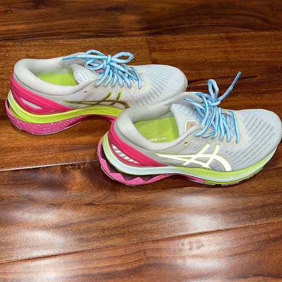 Used - Picture 2 of 2